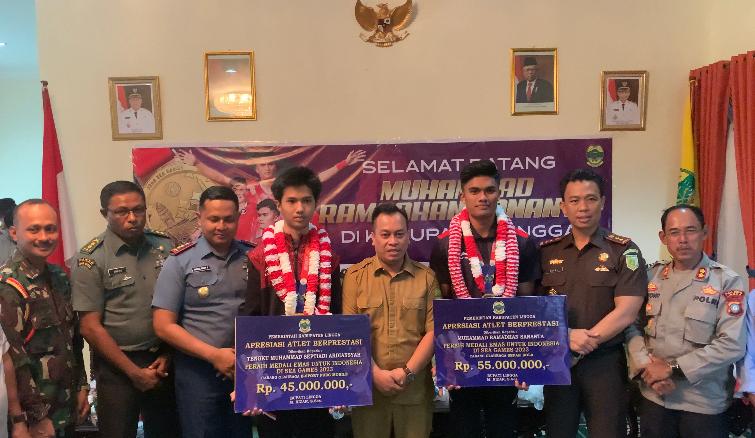 Pemkab Lingga Berikan Bonus Kepada Atlet Lingga Peraih Medali Emas Lingga Terkini 1166