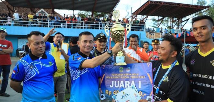 Raih Juara I Piala Bupati Cup, Tim Media FC Kandaskan Silingga FC Lewat Drama Adu Penalti
